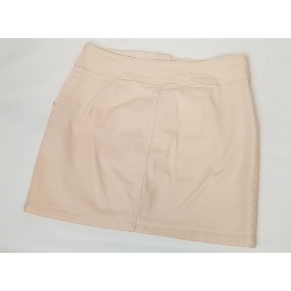 Divided Floral Mini Pencil Skirt,10. 1 - Picture 3 of 7